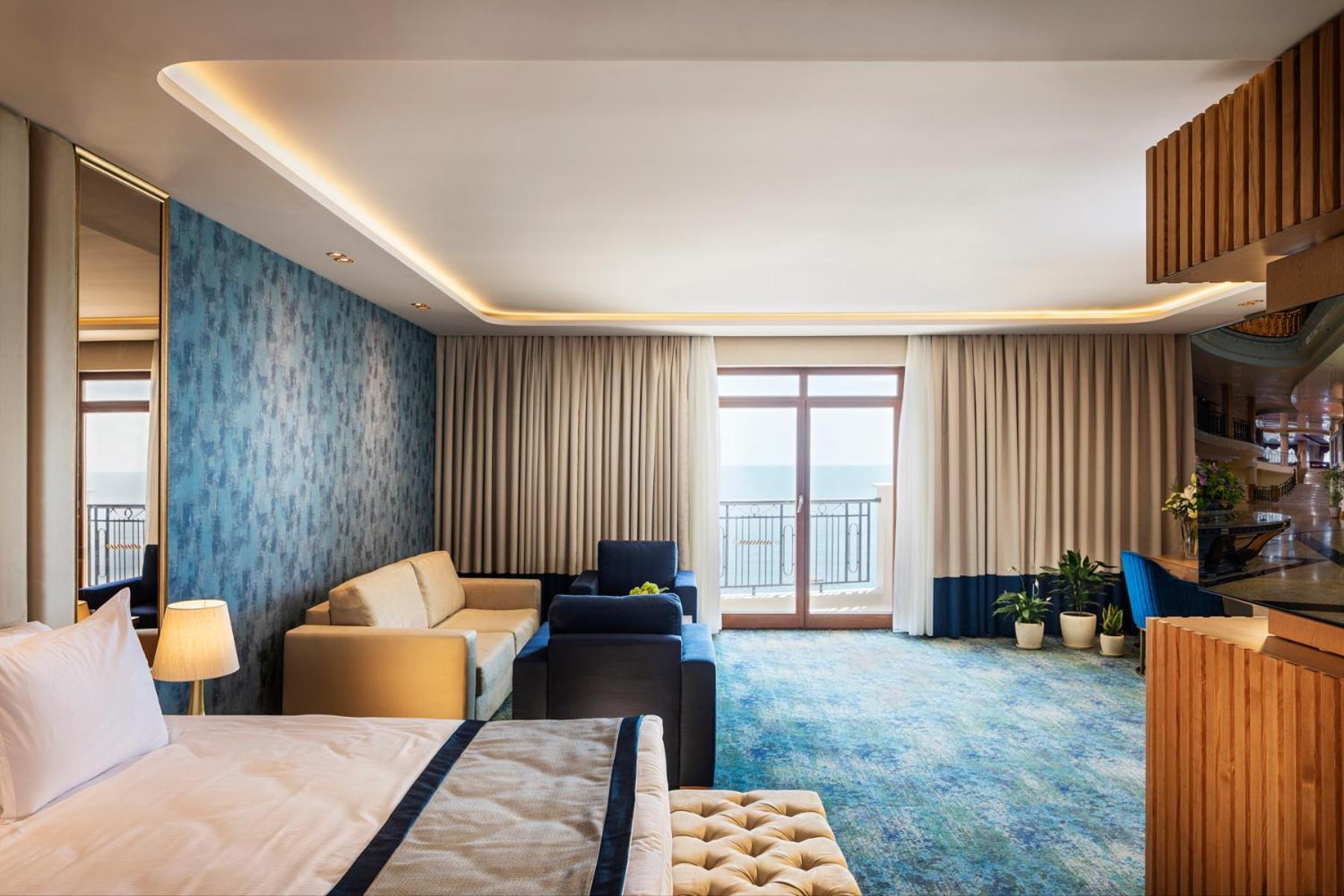 Admiral Hotel&Private Beach Goldstrand Exterior foto A suite at the hotel
